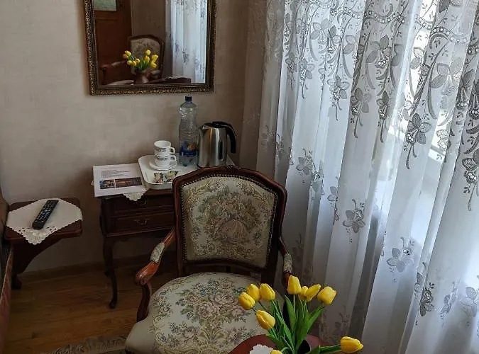 Nika - And In The Heart Of Center * Palanga